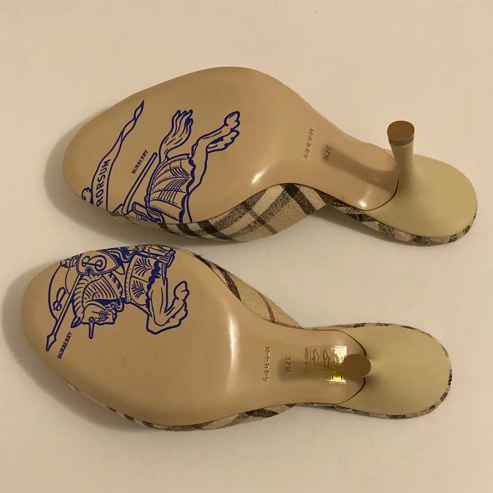 NWT Burberry Beige and Black Check Mules - Never Been Worn - Picture 3 of 6